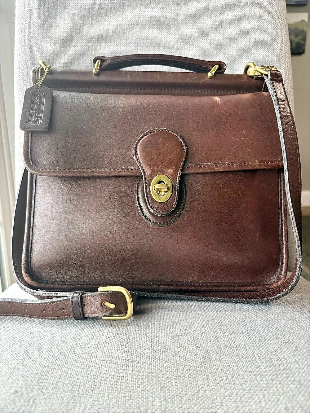 Coach Willis Bag Leather Shoulder Bag in Brown